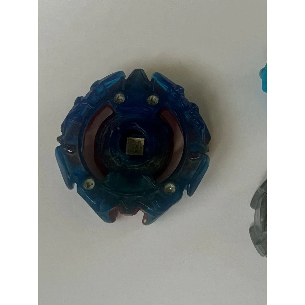 Authentic TAKARA TOMY Sieg Xcalibur / Surge Xcalius Burst God Beyblade Anime Toy